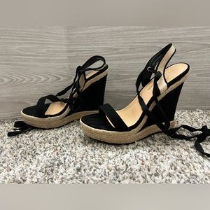 Fashion nova strap up espadrille wedges black size 7.5